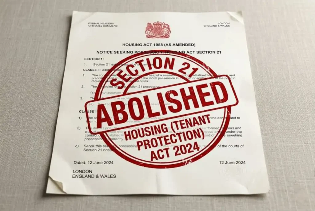 Documento legal con sello rojo que indica la abolición de la Sección 21 en 2024, simbolizando mayor protección para los inquilinos.